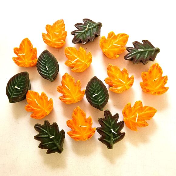 Fall Leaf Shaped Floating Candles Lot of 17 Autumn Tealights 10 Orange 7 Green - Picture 1 of 8